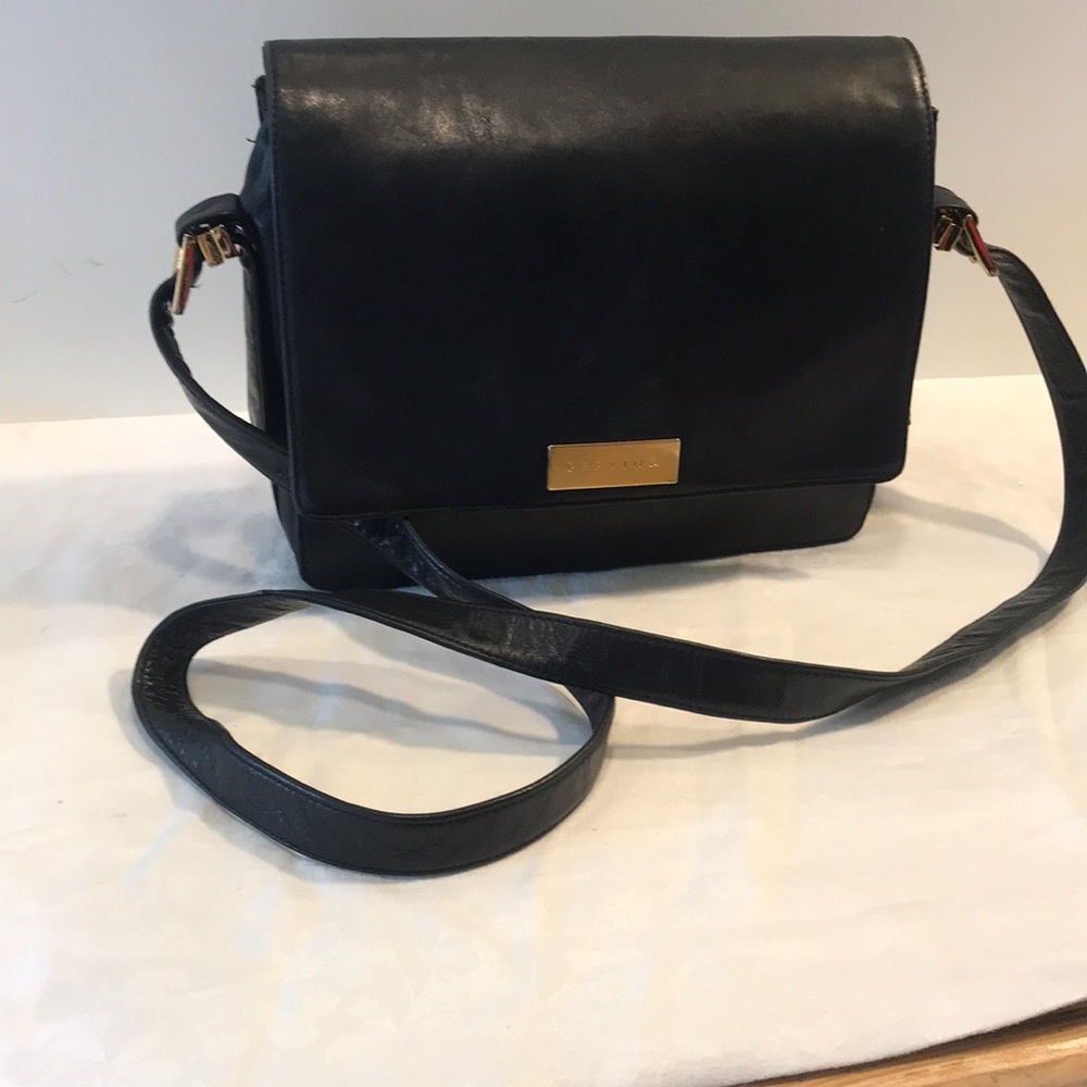 Perlina crossbody bag￼